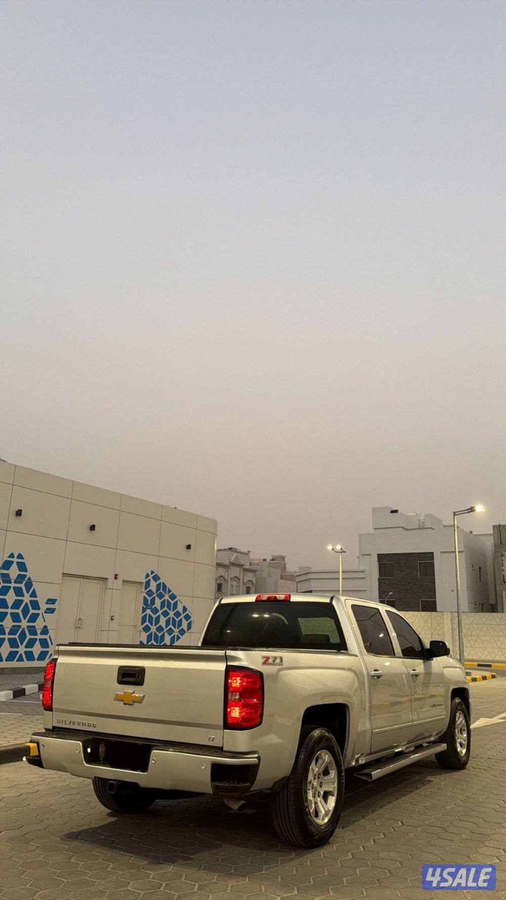 للبيع سلفرادو 2017 Z71 دبل قير ماشي 140 شرط الفحص بالكامل3