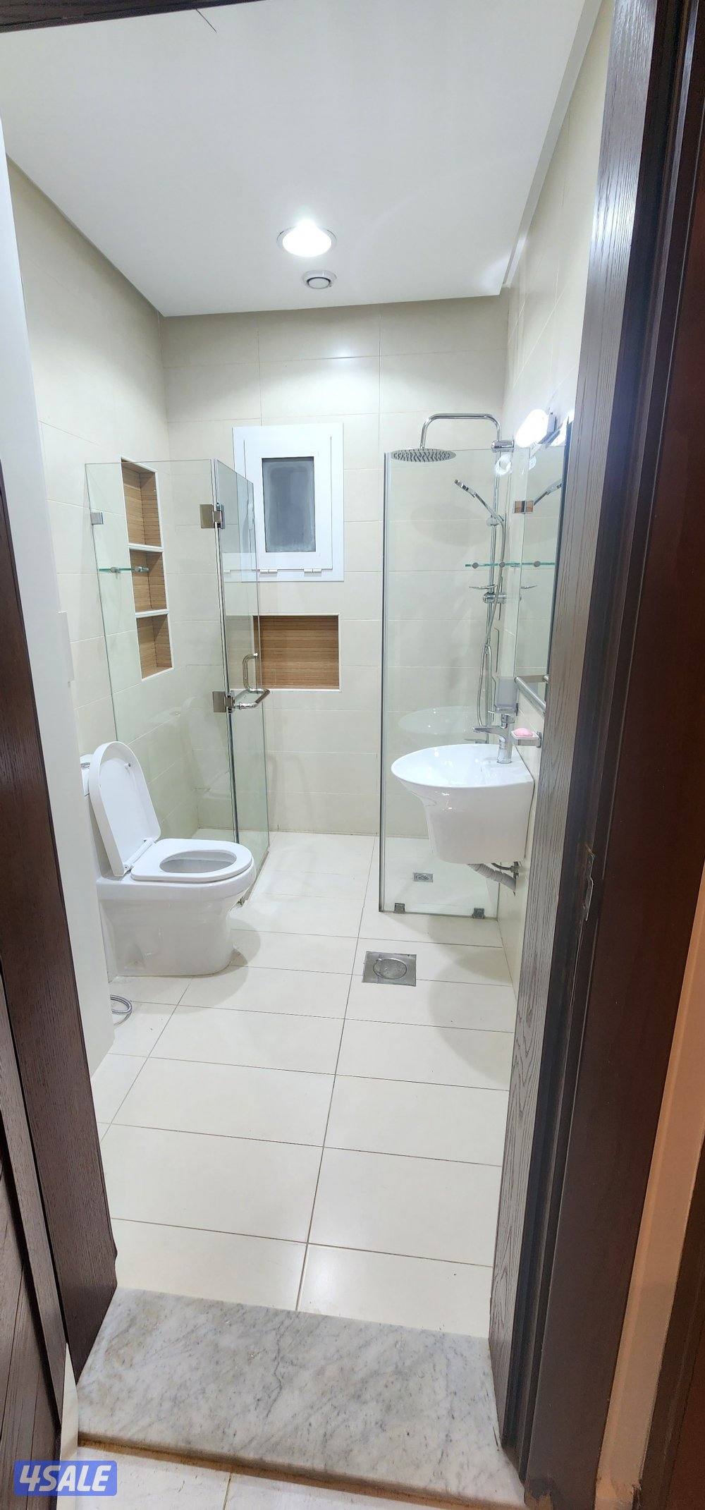 للايجار شقة بفنيطيس غرفتين5