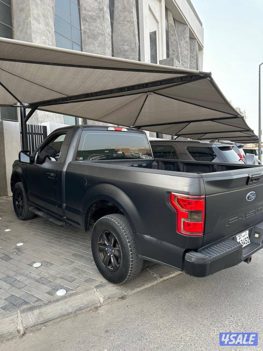 للبيع وانيت فورد F1505