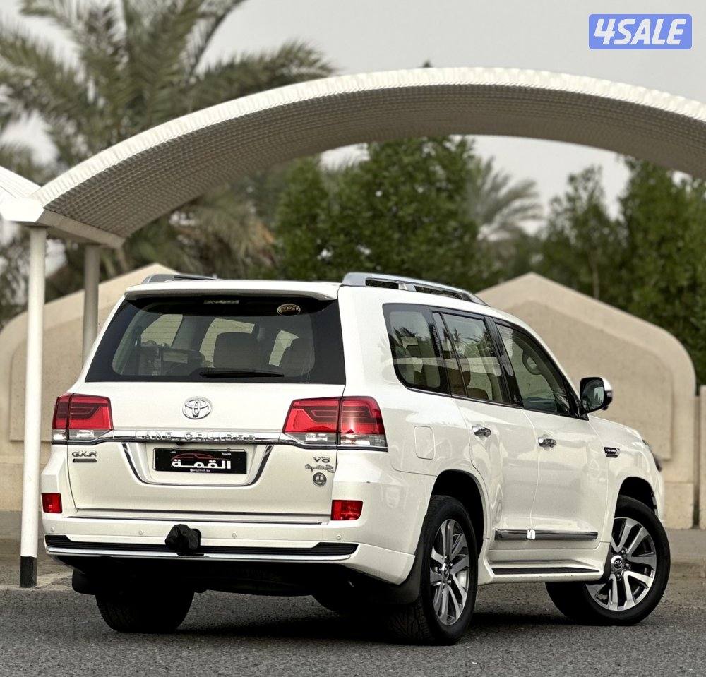 معرض القمة🚩6