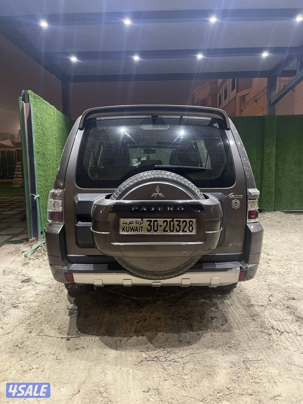 واتس اب على الرقم سته سبعه سبعه سته تسعه ثلاثه تسعه تسعه1