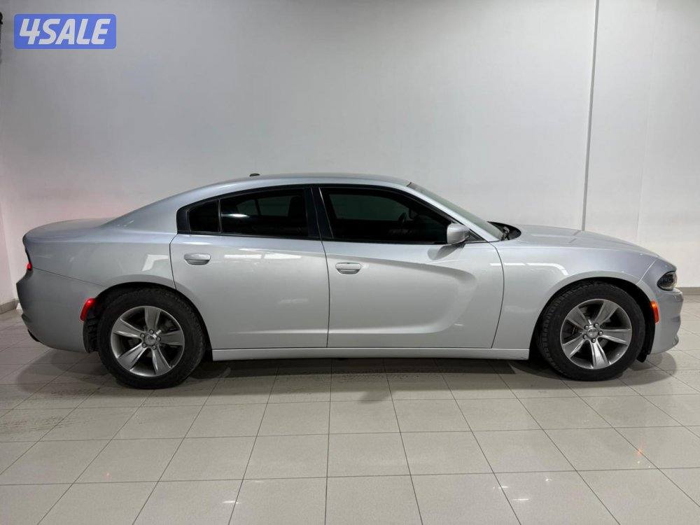 Dodge Charger SXT 20200