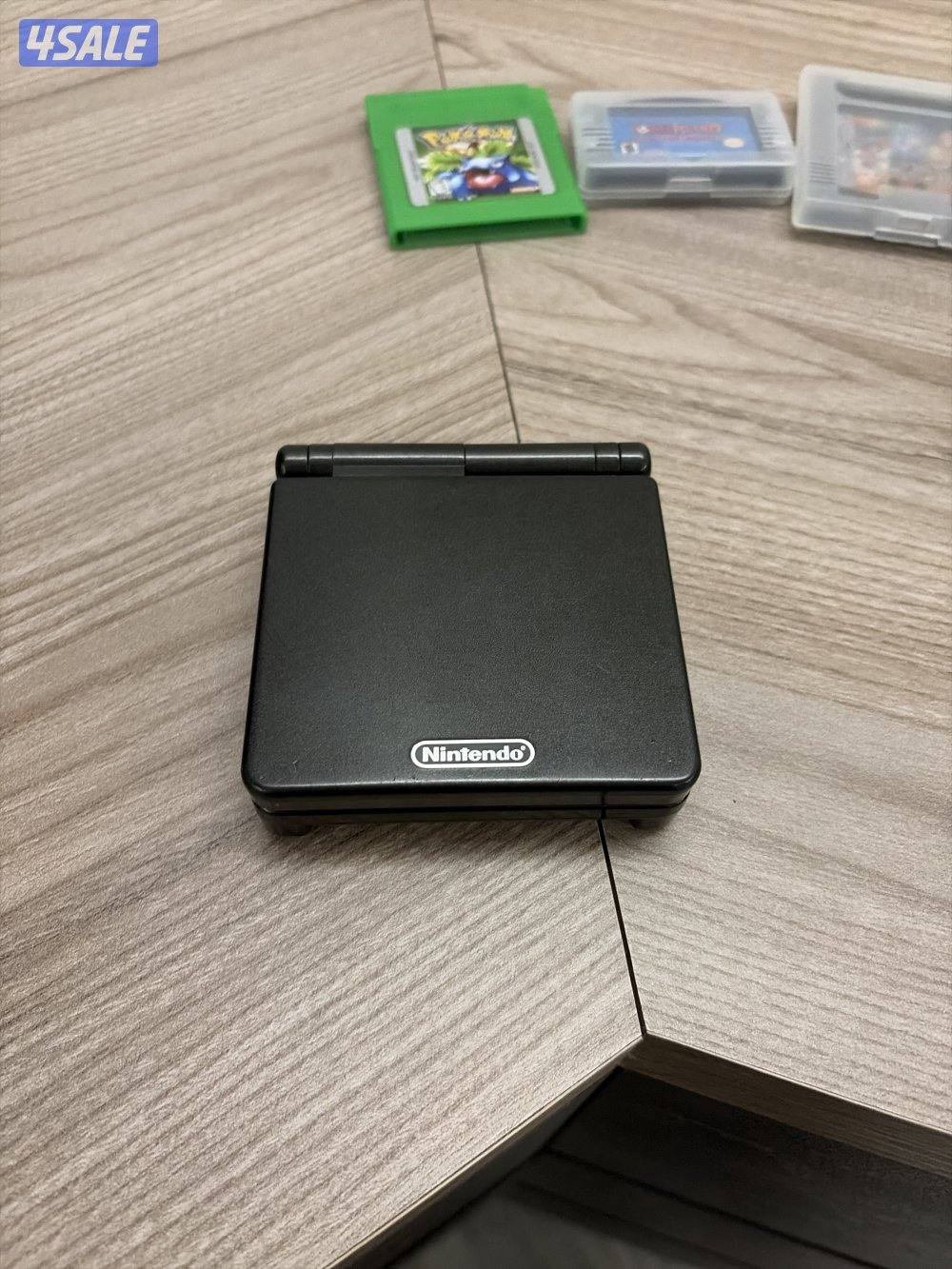 game boy advance SP ( with games.)11