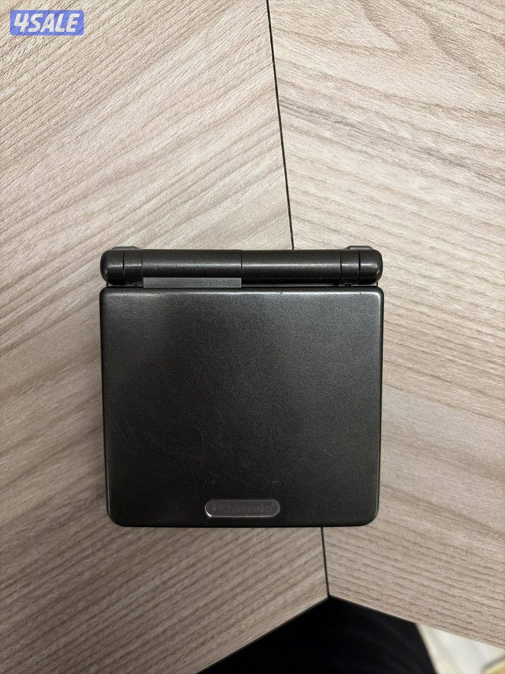 game boy advance SP ( with games.)12