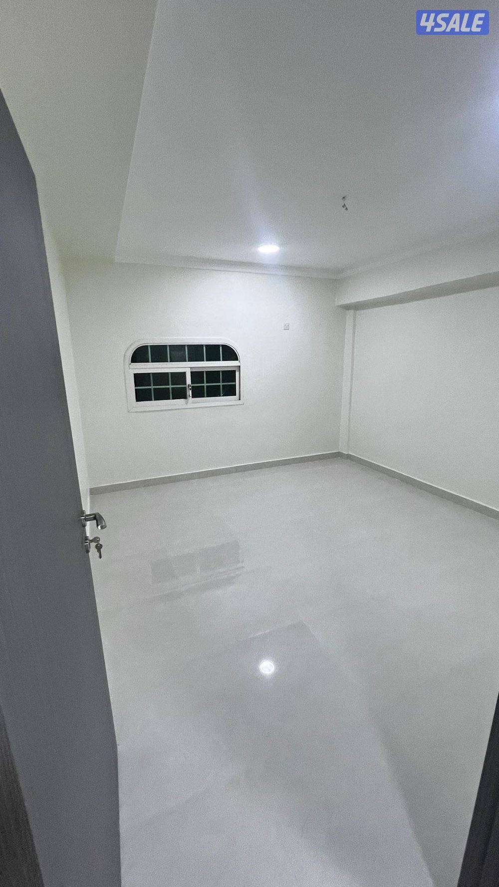 شقة للإيجار عوائل فقط1