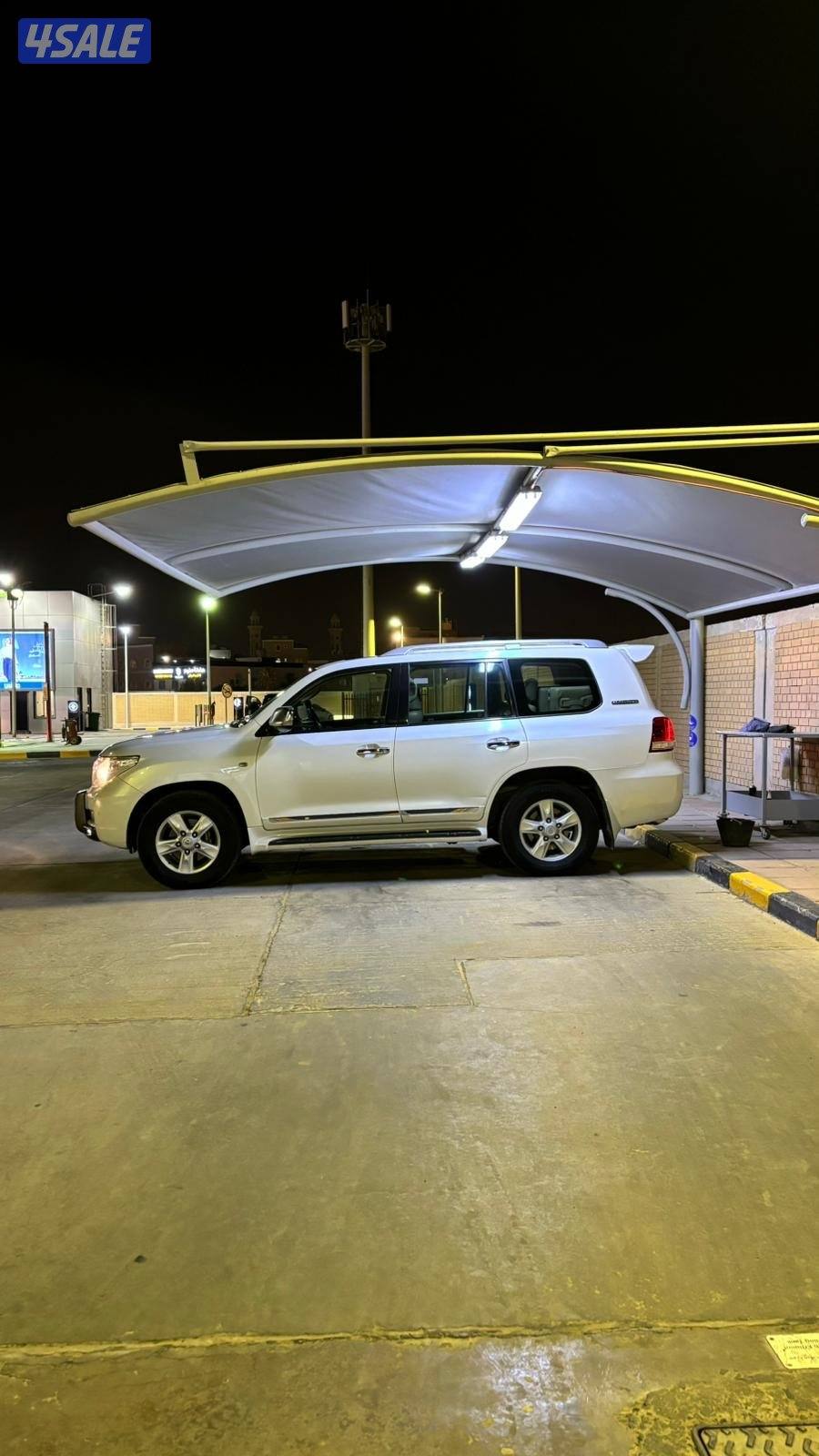 لاندكروزر في اكس ار 2011 صبغ وكاله1