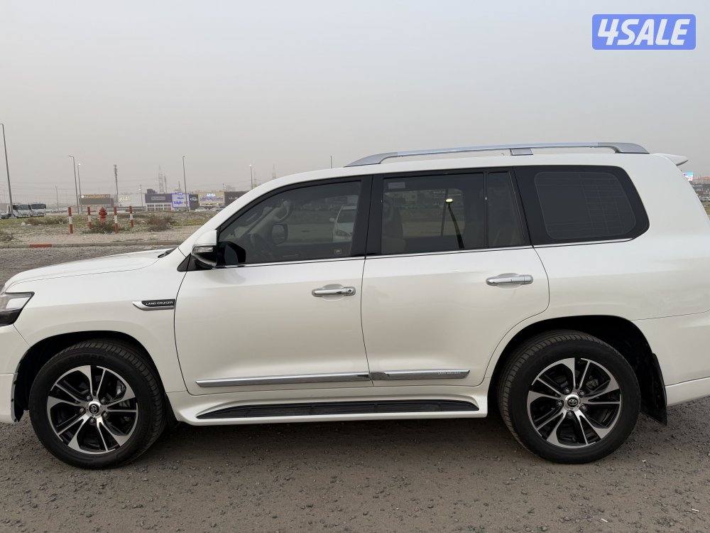 للبيع لاند كروزر قراند تورنق 20213