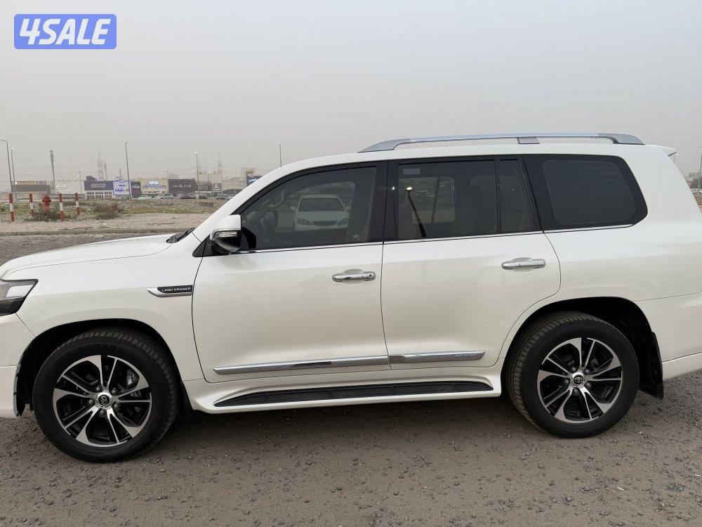 للبيع لاند كروزر قراند تورنق 20215