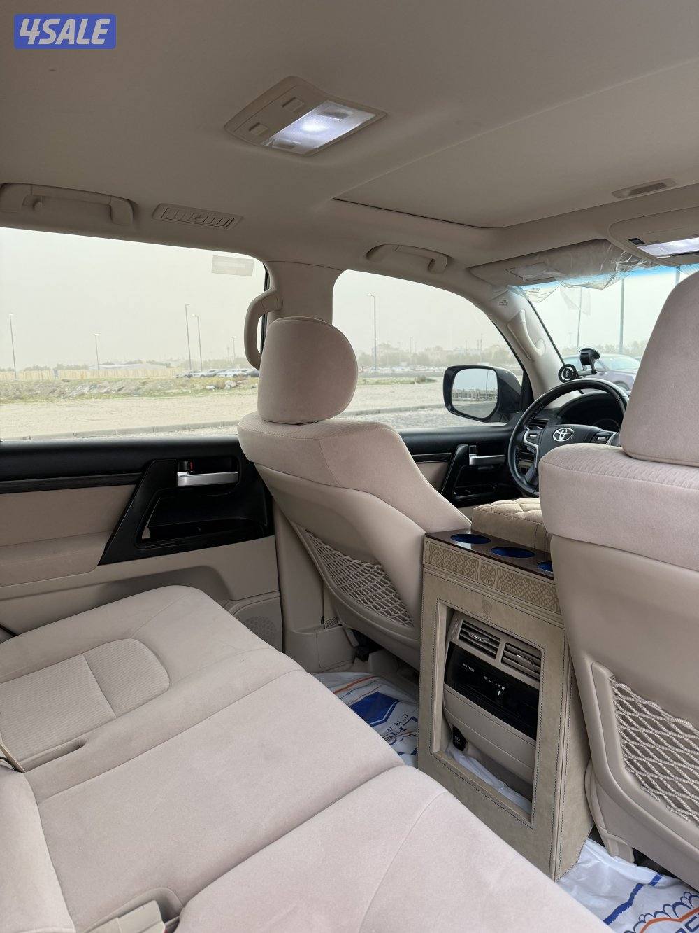 للبيع لاند كروزر قراند تورنق 202110