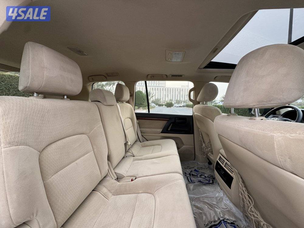 تويوتا لاندكروزر GX_R V6 موديل 2016 بحاله الوكاله7