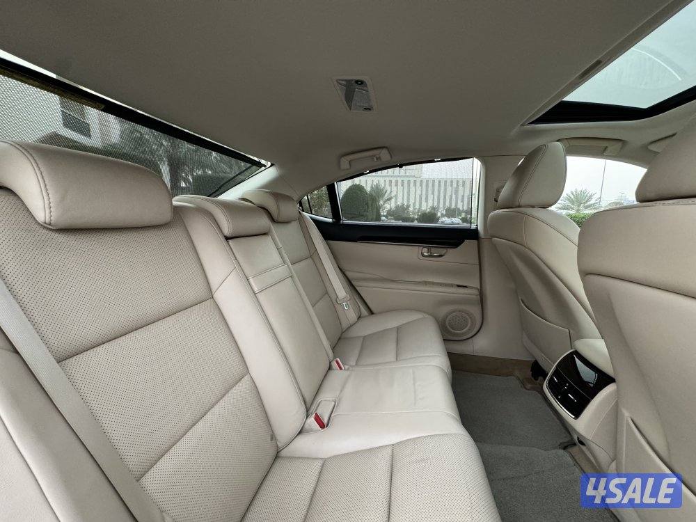 لكزس ES350 موديل 2014 بحاله الوكاله شرط الفحص7