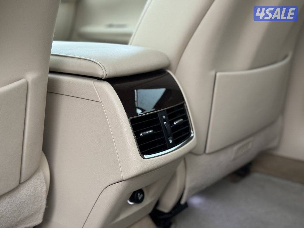 لكزس ES350 موديل 2014 بحاله الوكاله شرط الفحص12