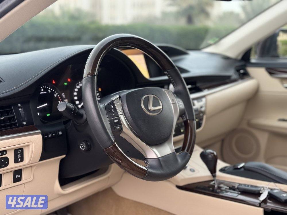 لكزس ES350 موديل 2014 بحاله الوكاله شرط الفحص15