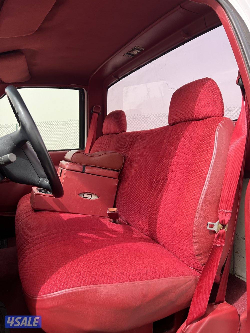 للبيع سيرا 2500 موديل 1999 سلوقي4