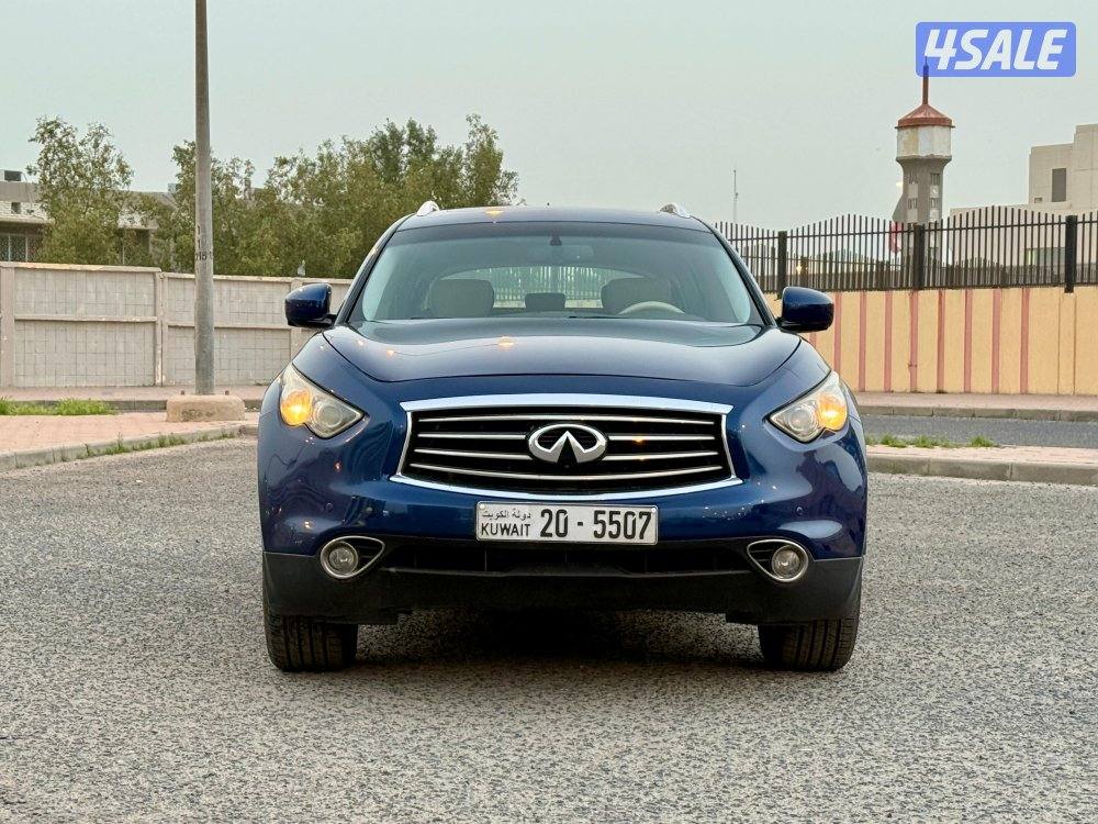 للبيع إنفينتي FX35 موديل 2012 فل أوبشن1