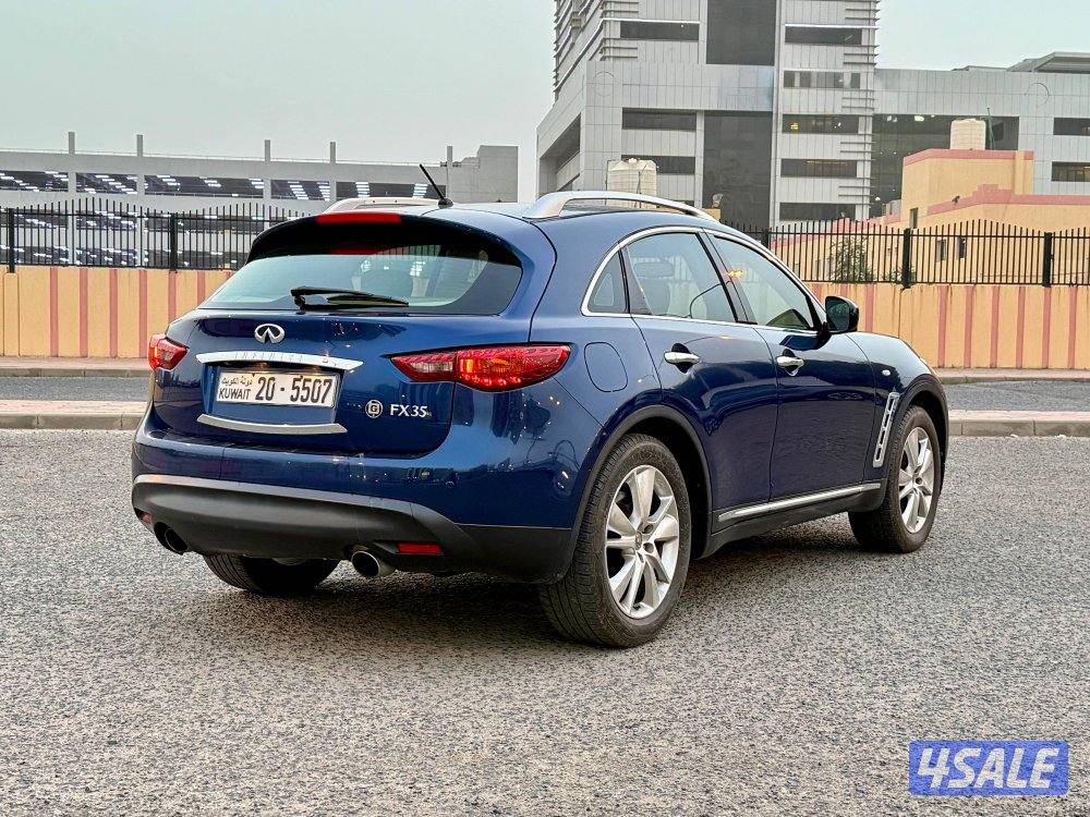 للبيع إنفينتي FX35 موديل 2012 فل أوبشن3