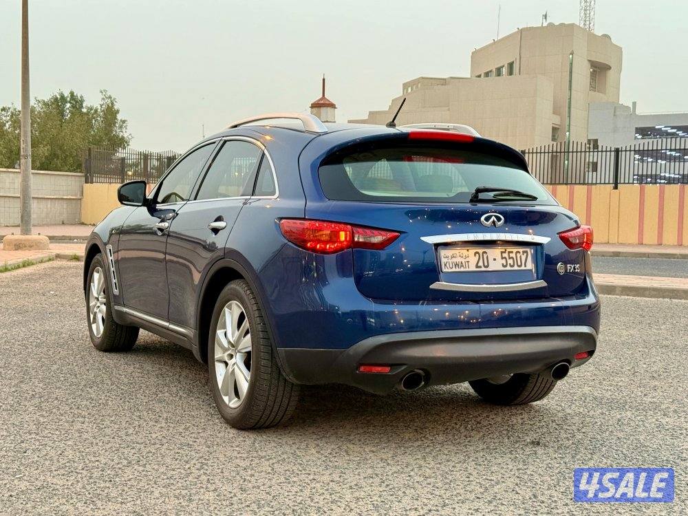 للبيع إنفينتي FX35 موديل 2012 فل أوبشن6