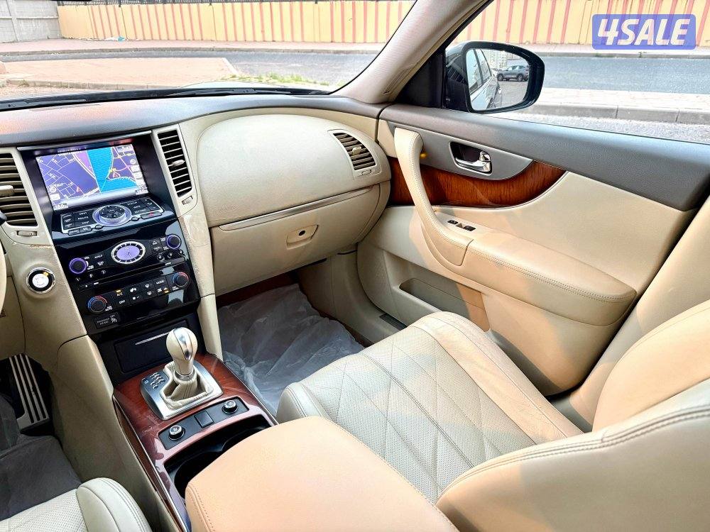 للبيع إنفينتي FX35 موديل 2012 فل أوبشن13