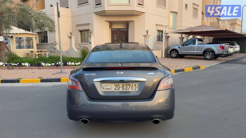 للبيع ماكسيما موديل 2013 الدرجه الأولى فل أبشن  جلد بحاله جداً ممتازه .3