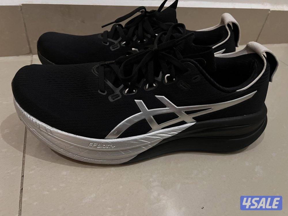 ASICS GEL-NIMBUS 28 Platinum3