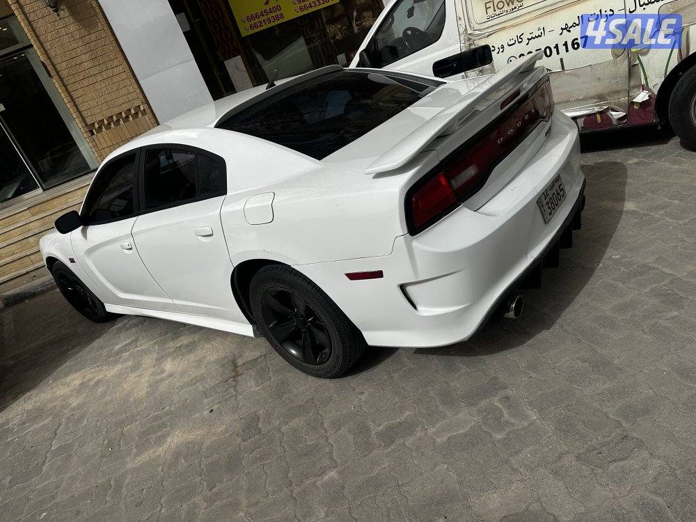 للبيع دوج شارجر2