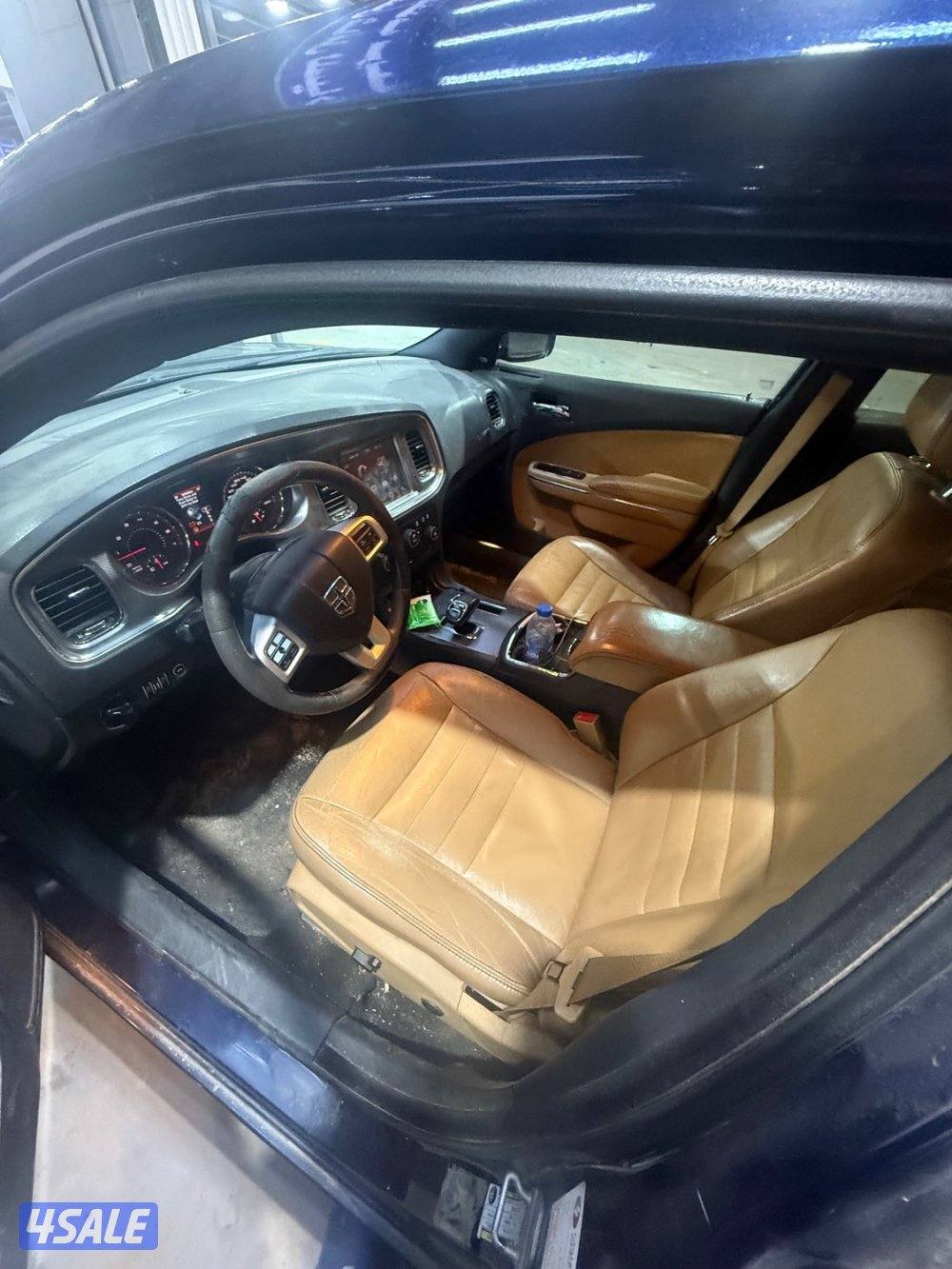 دوج شارجر للبيع سته سلندر الفل شاشه كبيره0