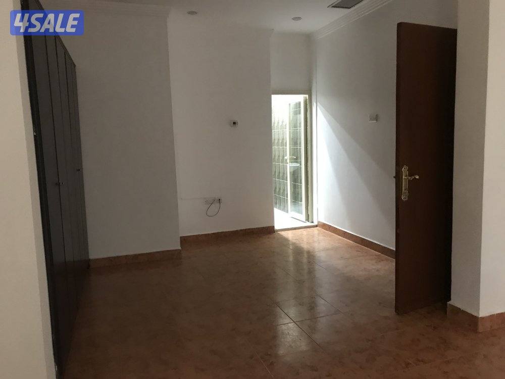 فيلا للايجار في الفيحاء7