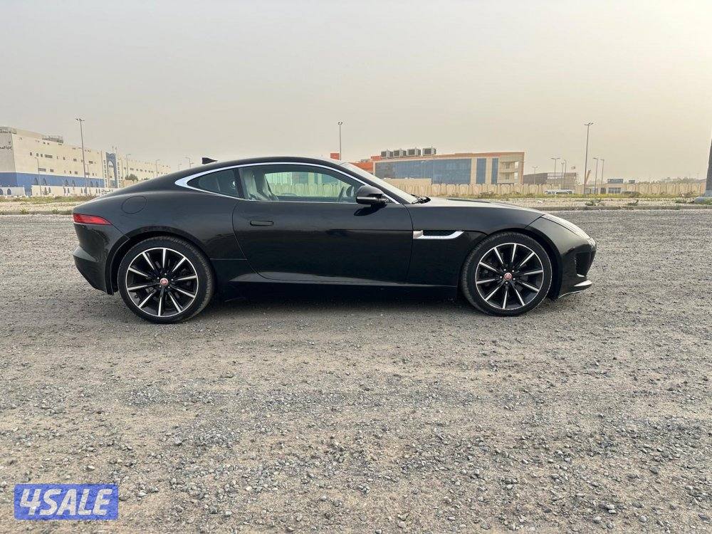 جاكوار F type موديل ٢٠١٦ ماشي ٩٤ الف0