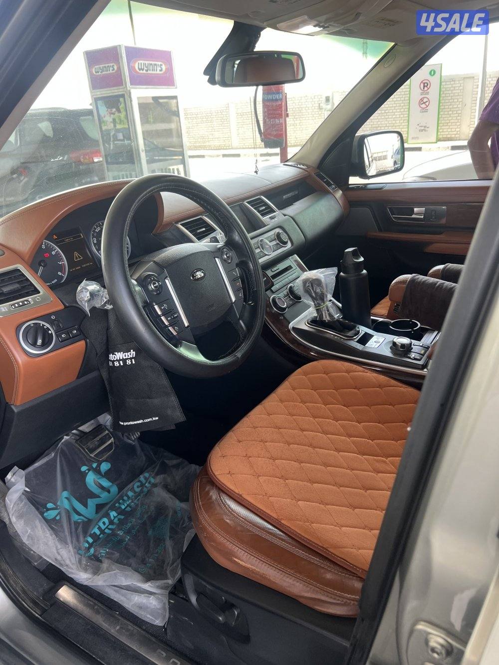 للبيع رنج روفر 2010 شرط الفحص3