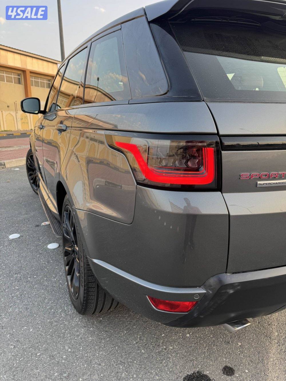 Range Rover Sport رينج روفر سبورت (سوبرجارج)4