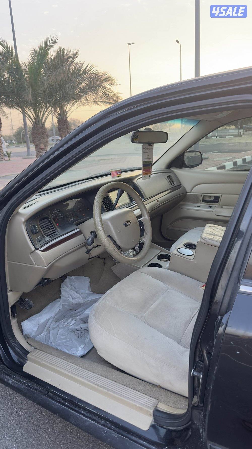 فورد فكتوريا موديل 2011 شرط الفحص4