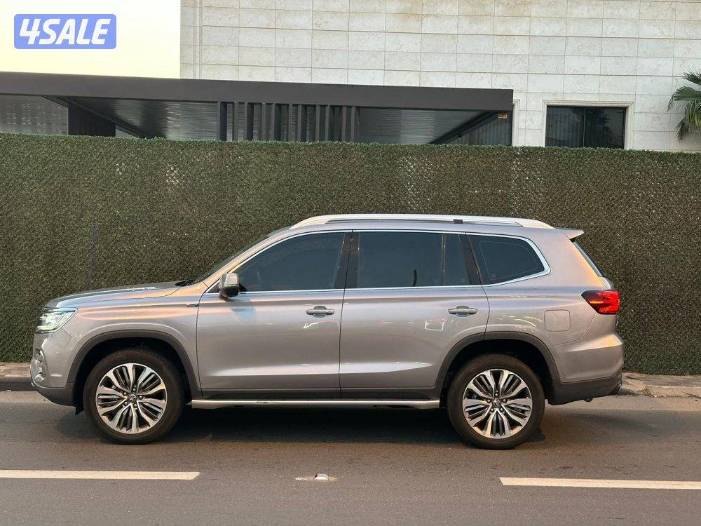 للبيع جيب ام جي RX85