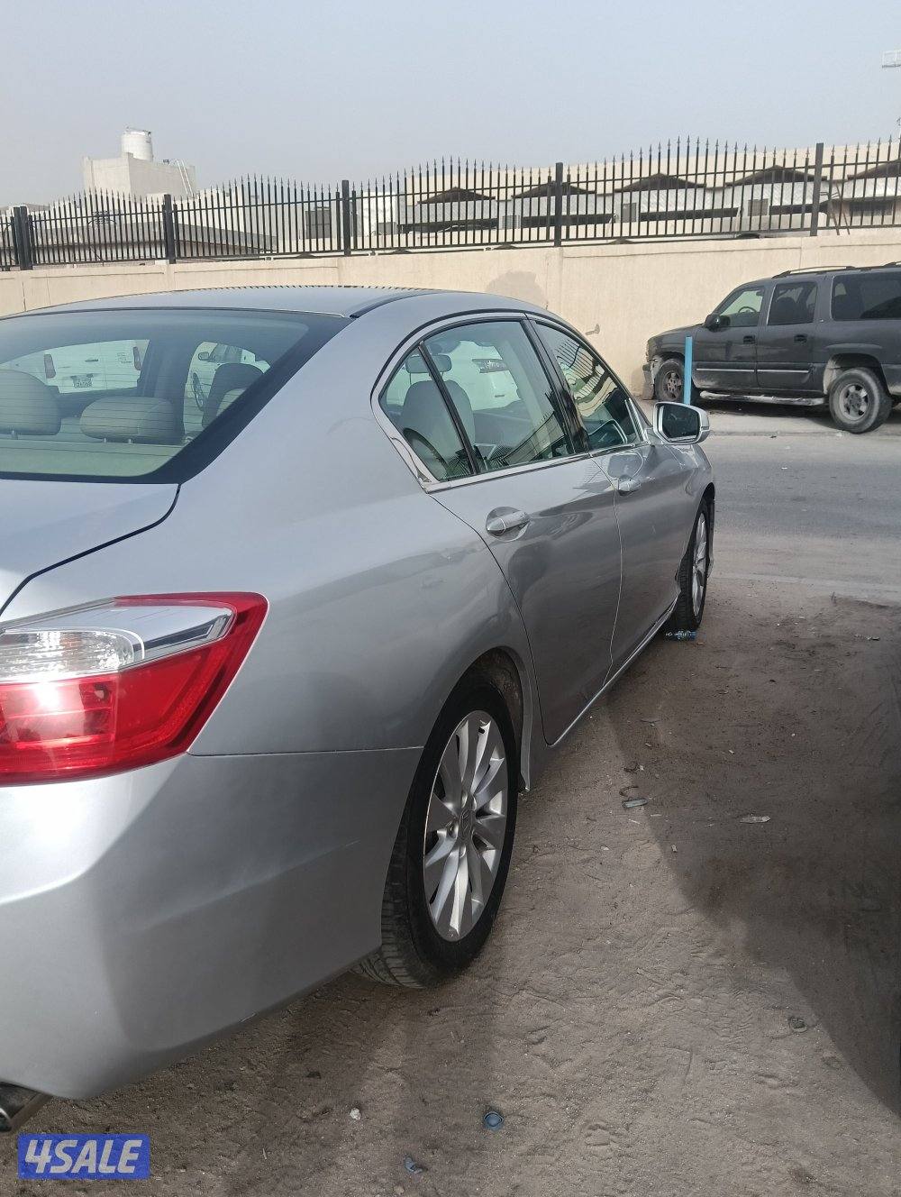 للبيع سياره هوندا اكورد2