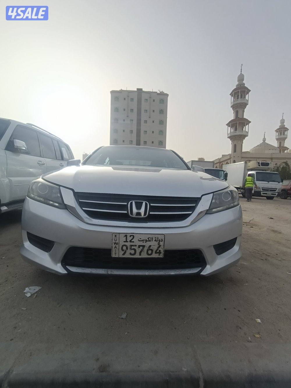 للبيع سياره هوندا اكورد8