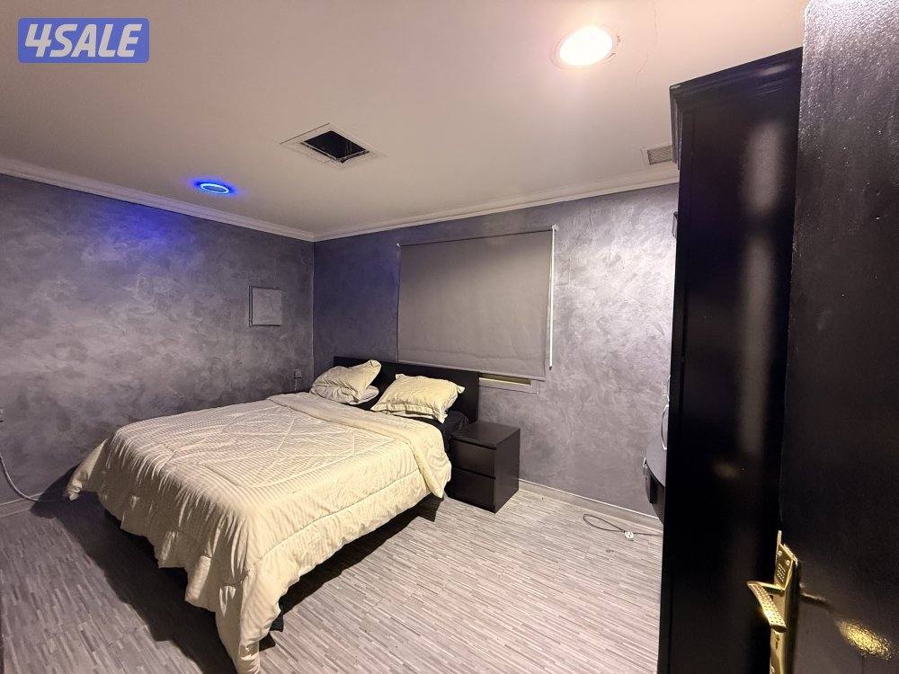 شقه خلوبسيط بميدان حولي غرفتين وصاله حمامين ومطبخ مدخل ومخرج سهل11