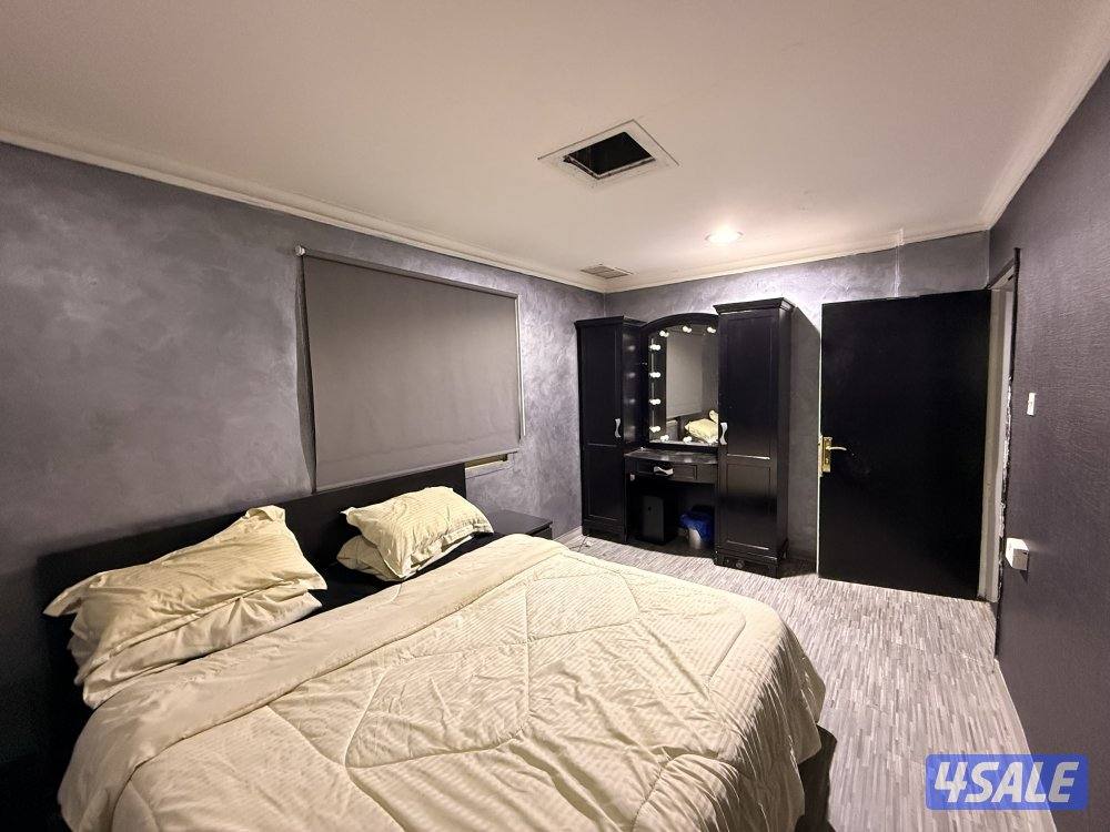 شقه خلوبسيط بميدان حولي غرفتين وصاله حمامين ومطبخ مدخل ومخرج سهل12