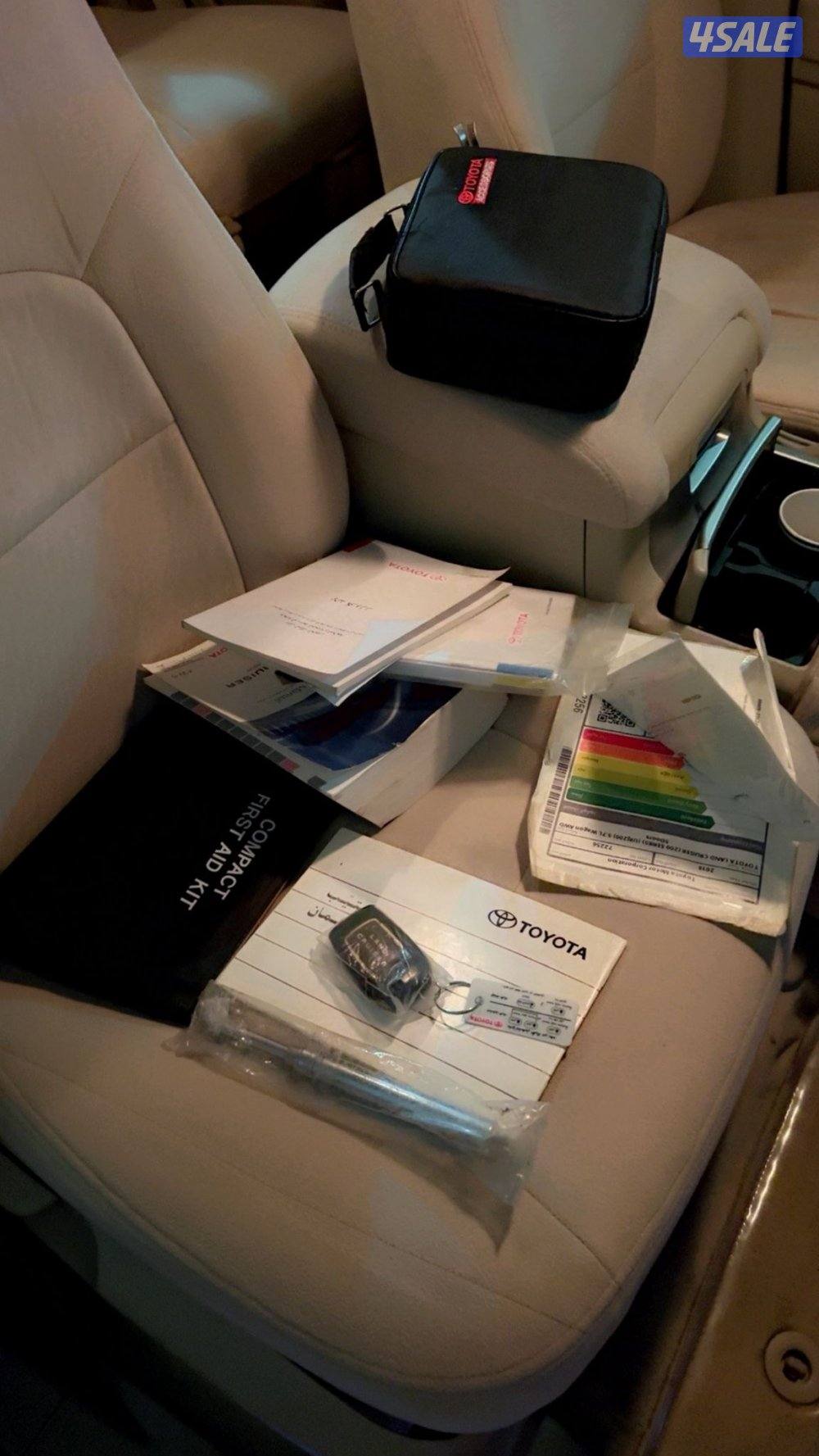 للبيع vxr سبير علاق5