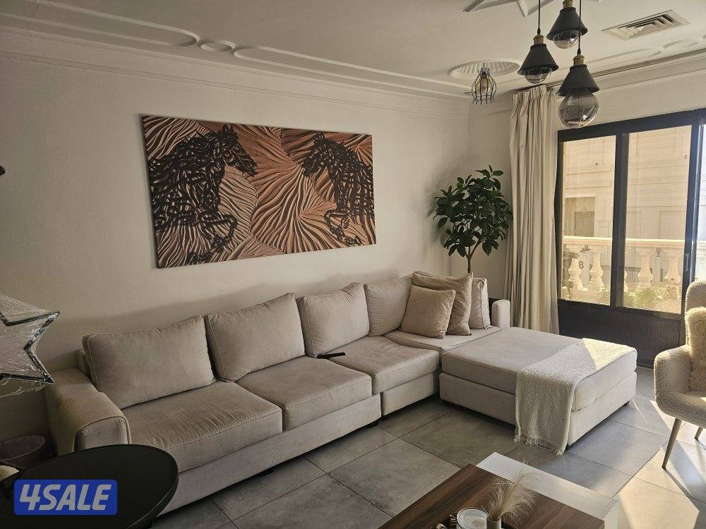 قطعه ٨ ش٥ منزل ٢٣٧ دور اول0