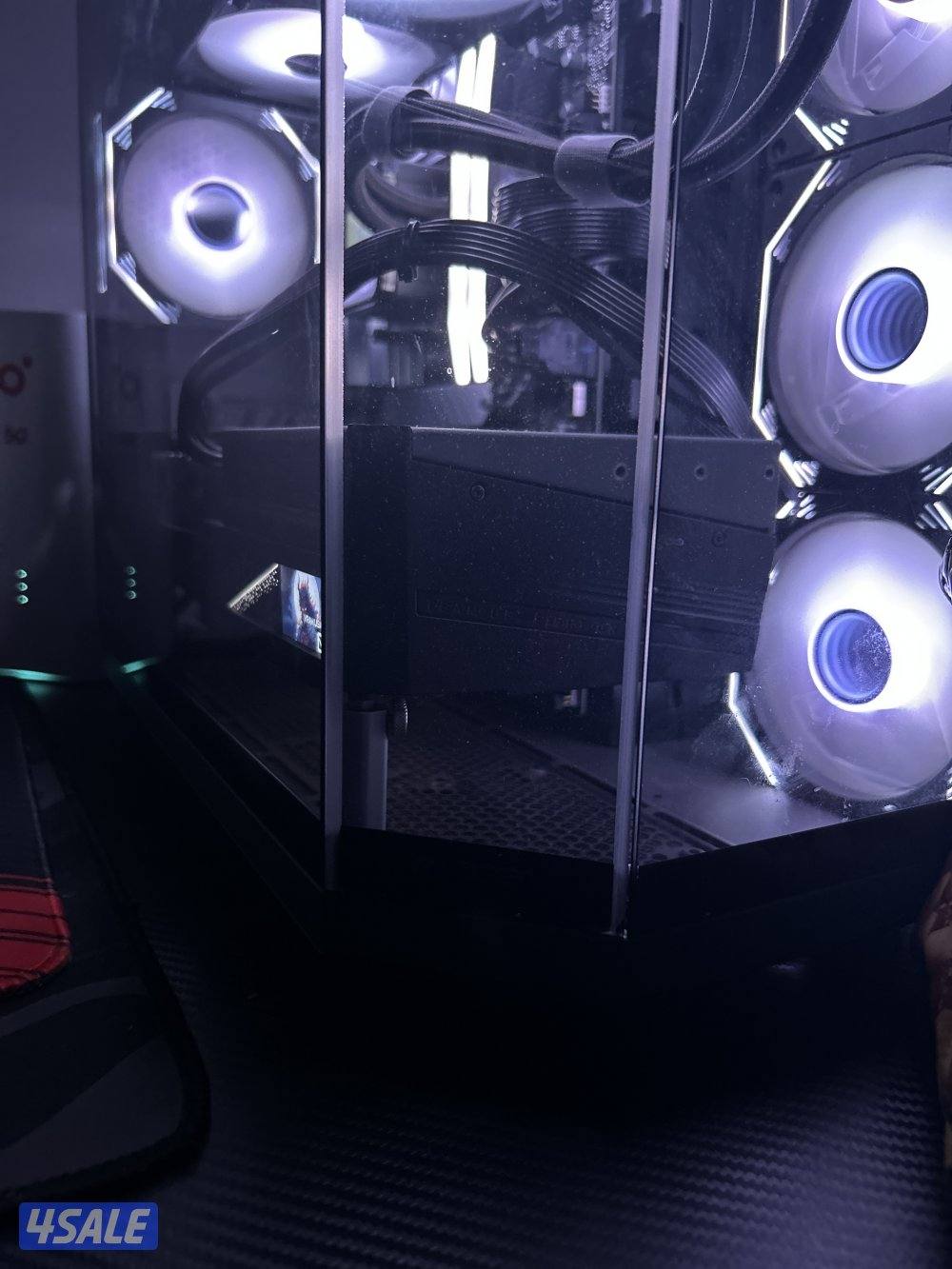 للبيع كرت شاشه نظيف 4080 سوبر نسخه اورس لون اسود0