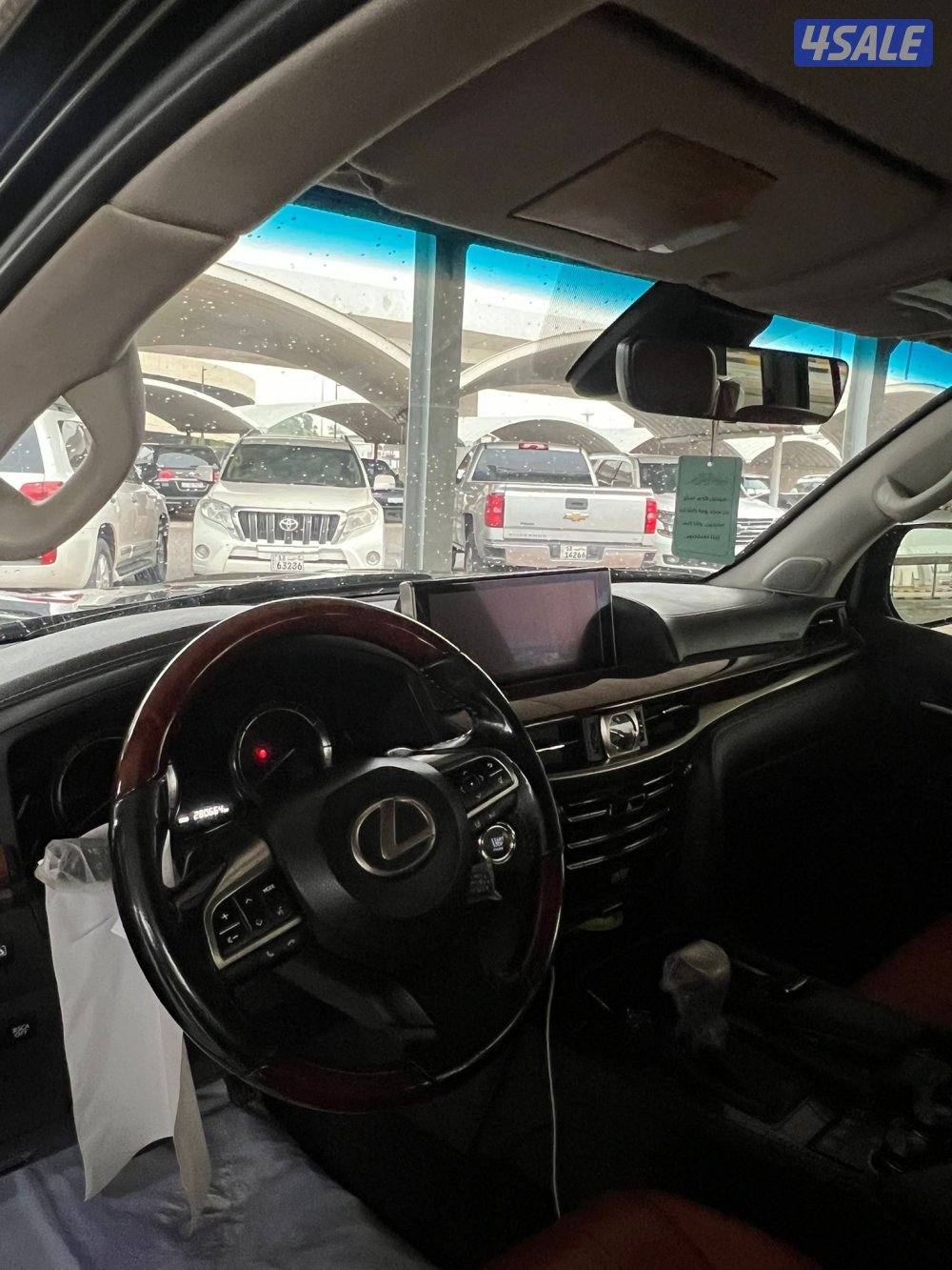 البيع جيب لكزس lx5700