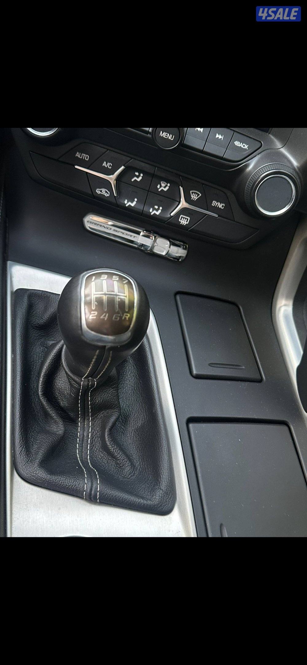 corvette 2018 grand sport (قير عادي)5