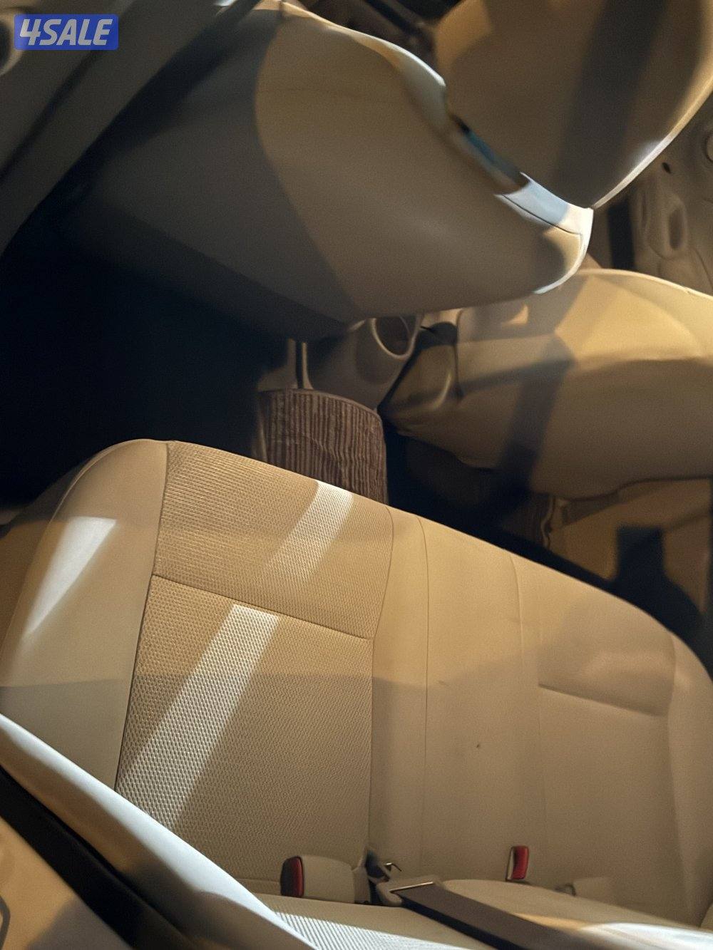 للبيع نيسان صني4