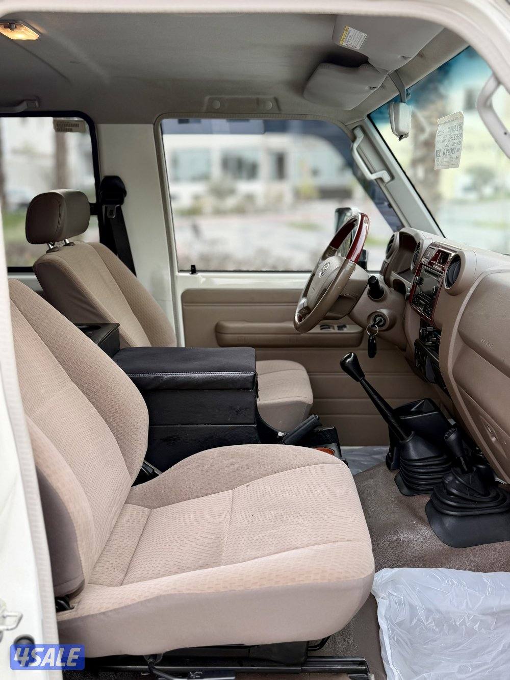 تويوتا لاندكروزر موديل 2019 صبغ الوكالة (ربع) وارد الساير8