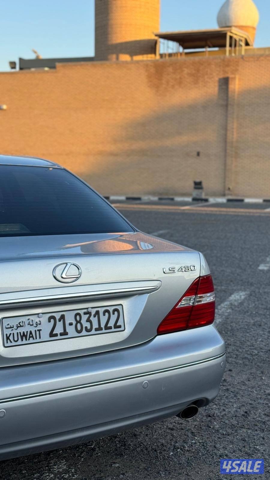 للبيع لكزس 430 موديل 2005 ماشي 117 الف3