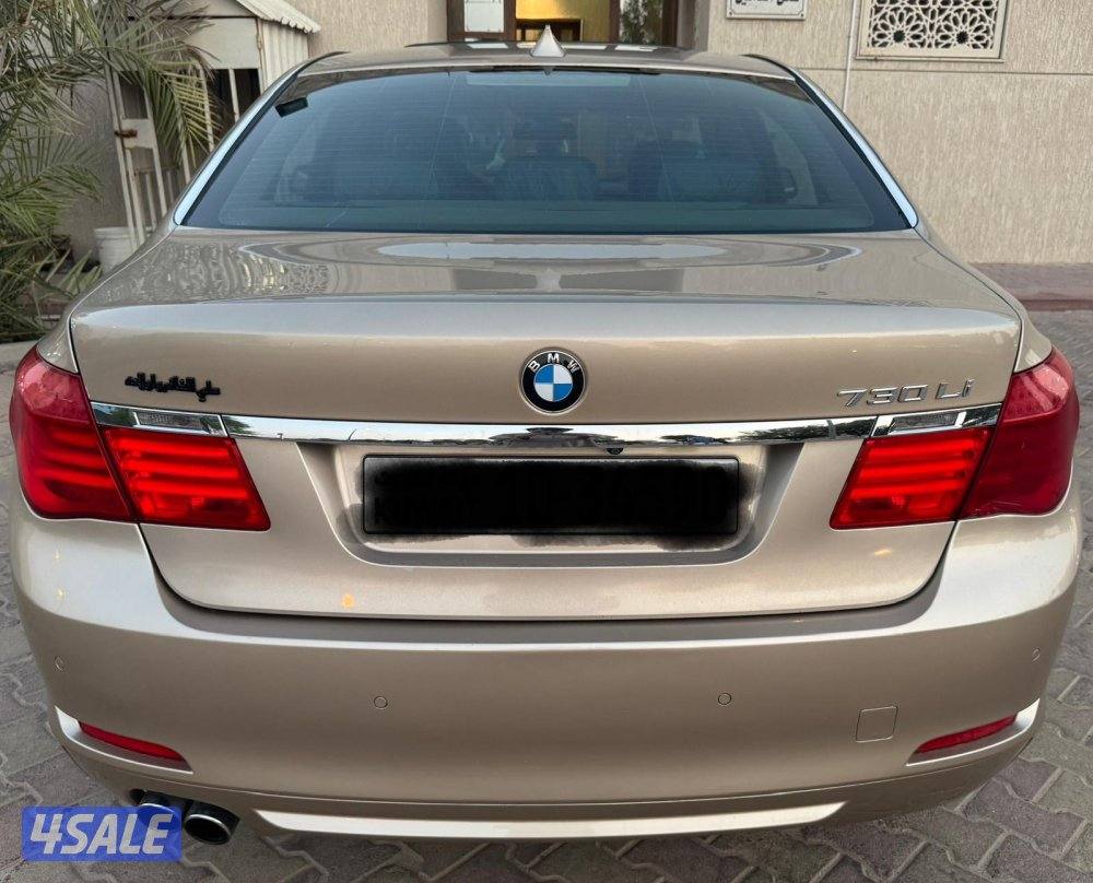 بي ام دبليو 730Li. موديل 20118