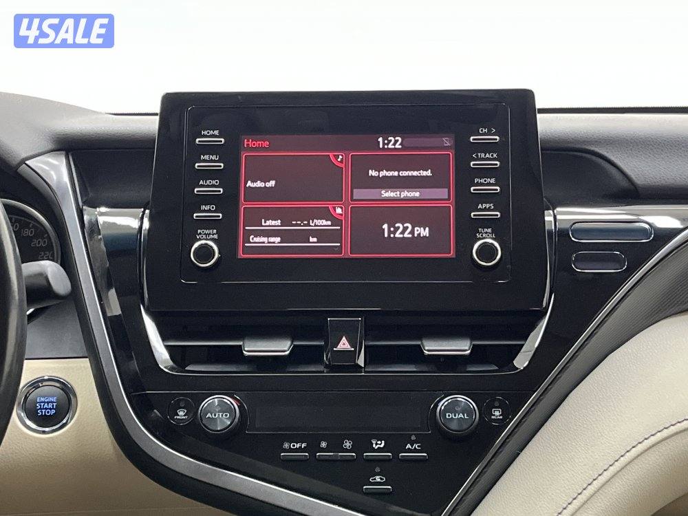 TOYOTA CAMRY GLE 4 CYL MID OPTION13