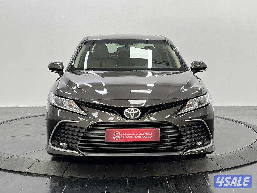 TOYOTA CAMRY GLE 4 CYL MID OPTION15