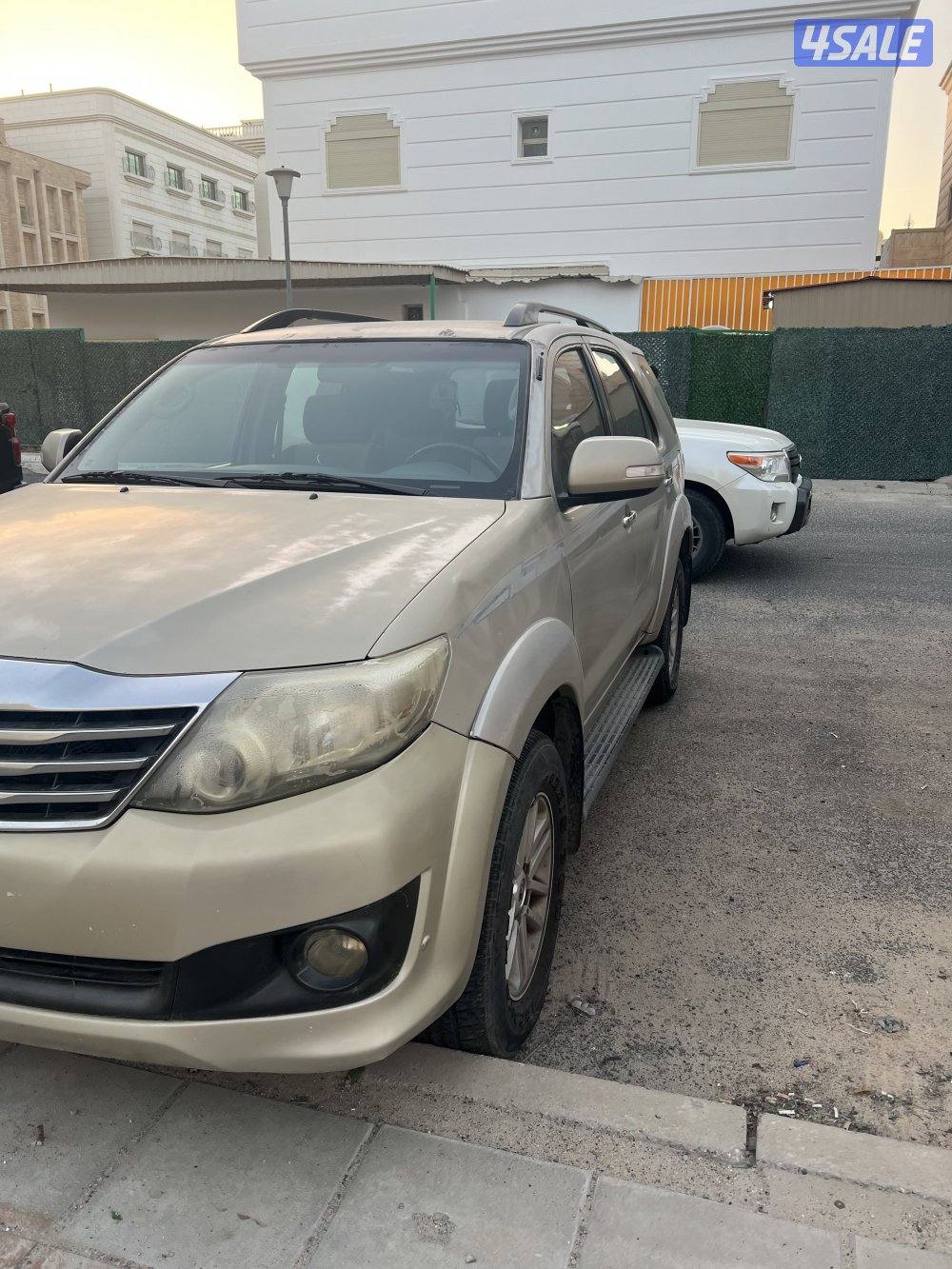 للبيع فور شنر1