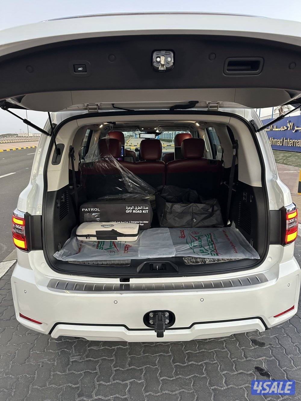 نيسان باترول ٢٠٢٣ بلاتينوم فل كامل بحالة الوكالة نظيف وخالي من الحوادث1