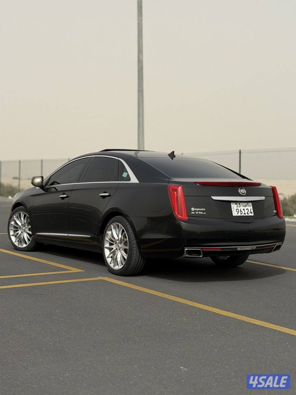 XTS 4 بلاتينيوم4